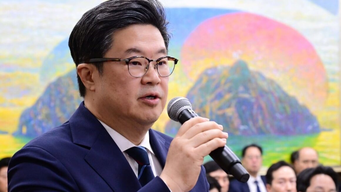 [뉴스] 2조5000억 상당 주식 전량 소각한 MBK…홈플러스 매각 속도낸다