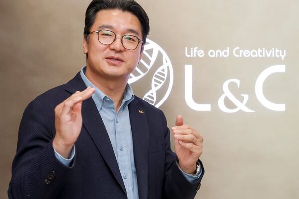 [뉴스] 엘앤씨바이오 메가필, 유방암 재건 활용 사례 학회서 소개